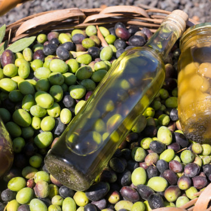 Olivenöl und Oliven - Seife herstellen
